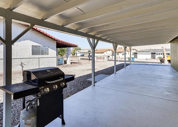 2 Mi To Colorado River! Family W/ Fenced Yard Ferienhaus *