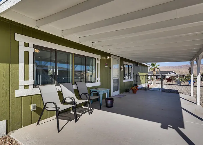 2 Mi To Colorado River! Family W/ Fenced Yard Ferienhaus Bullhead City